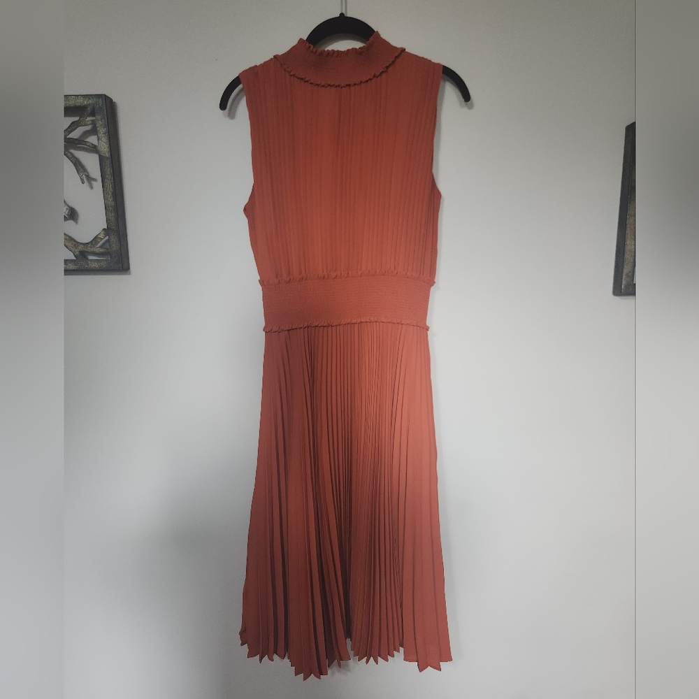 Nanette Lepore pleated dress sz 6